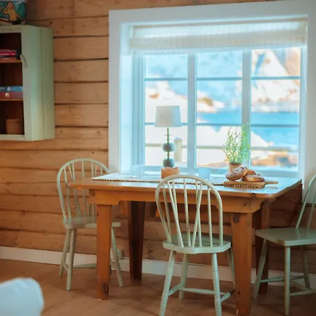 Exclusive Fishermans In * Reine